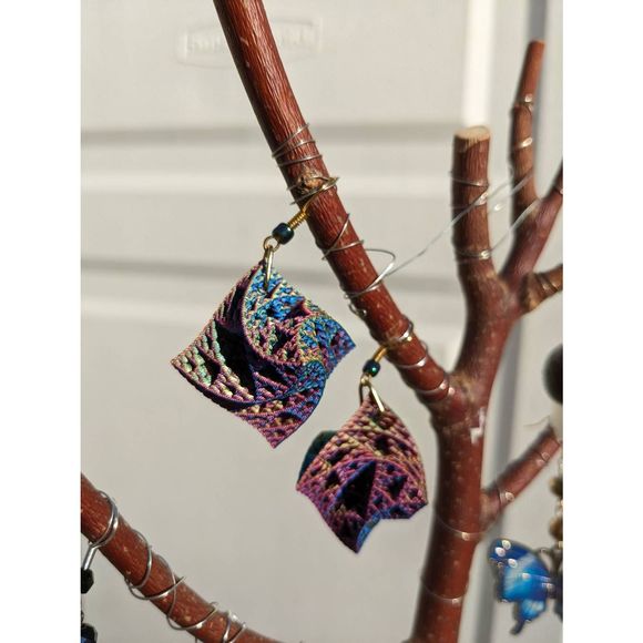 Color Changing Rainbow 3D Printed Warped Sierpinski Octahedron Earrings; fractal - Picture 8 of 8